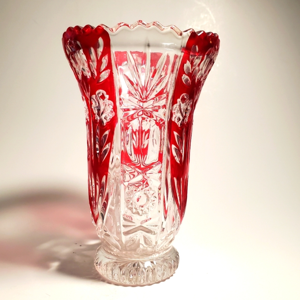 Fifth Avenue Crystal Rosaline Ruby Floral Vase Vintage Anna Hutte Cut Glass EUC